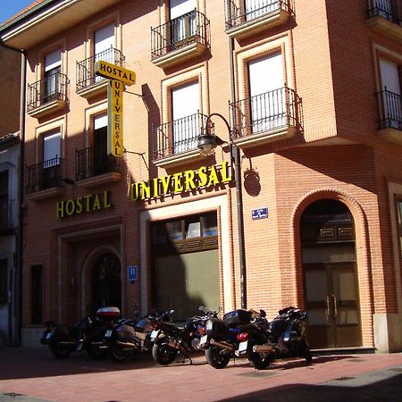Hostal Universal Benavente Extérieur photo