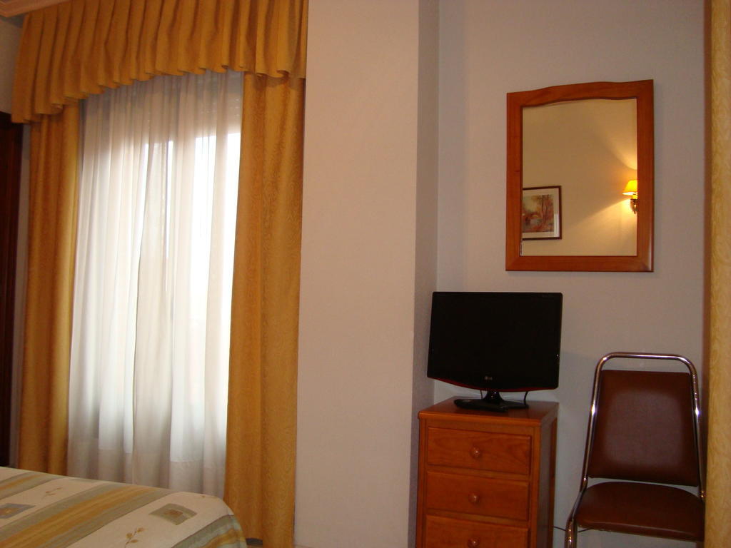 Hostal Universal Benavente Chambre photo